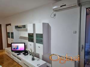 IZDAVANJE Stan 2.0: NOVI SAD-Novi Sad-Banatić, Bulevar Kralja Petra I